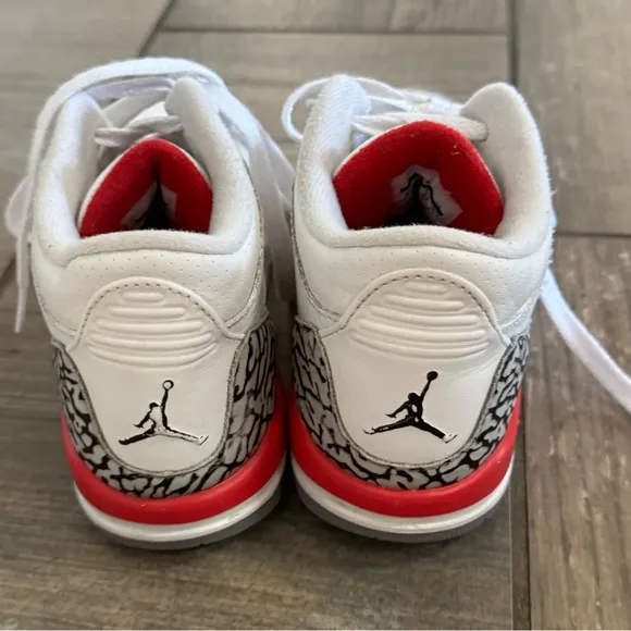 Air Jordan 3 Retro PS 'Cardinal Red' size 1.5Y