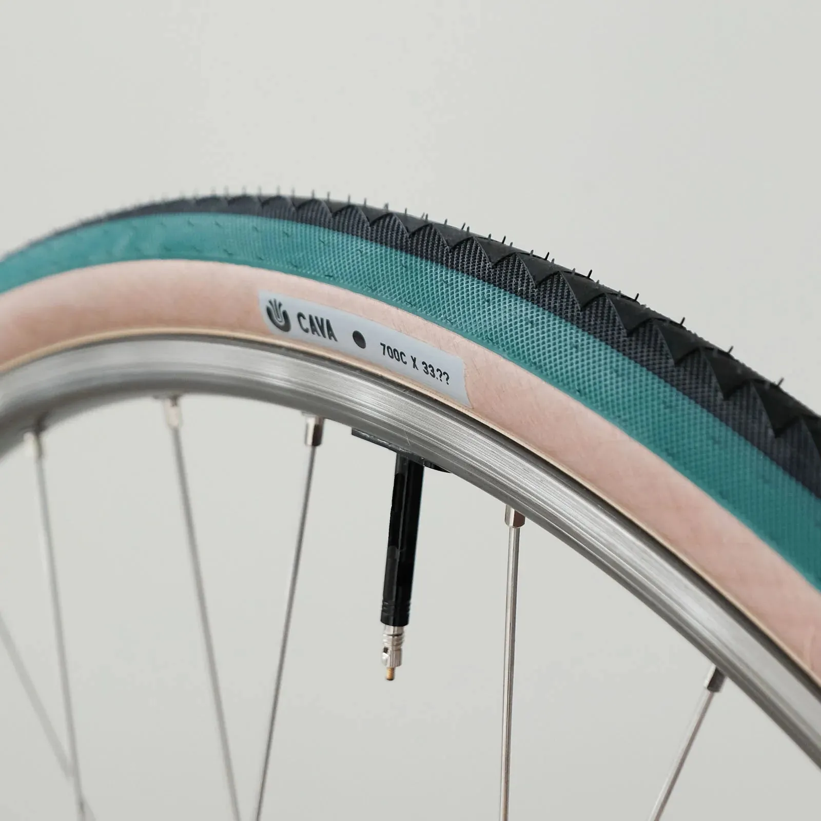 Cava Race - Amber-Green / Black