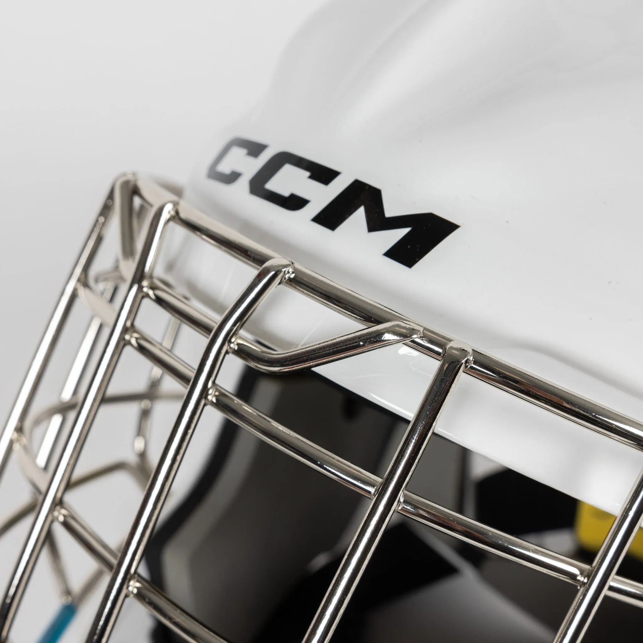 CCM Axis F5 Junior Goalie Mask