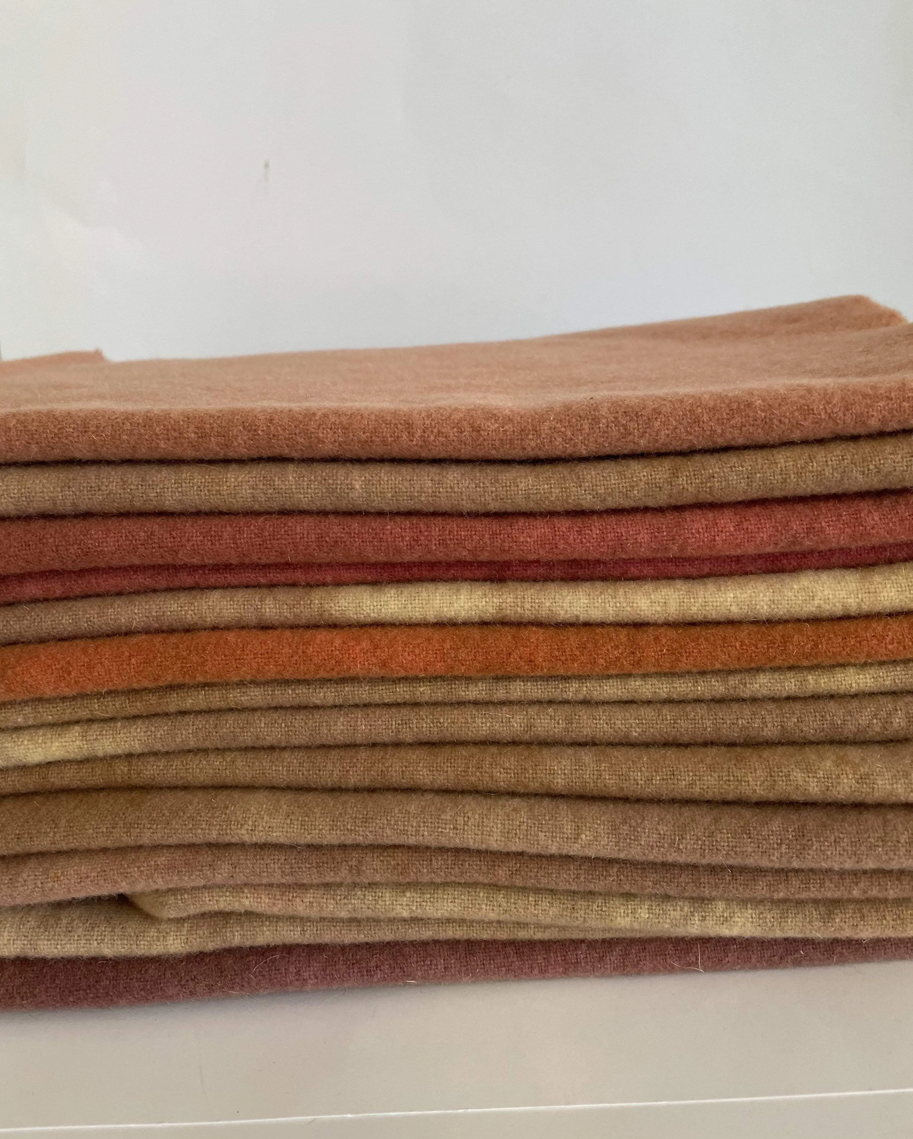 Hand-Dyed Wool Cloth - Shades of Clay