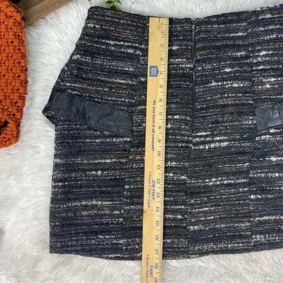 Hunter bell black tweed faux leather asymmetrical mini skirt 8 medium