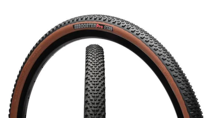 KENDA BOOSTER 29 X 2.40 TUBELESS TYRE COFFEE SKINWALL