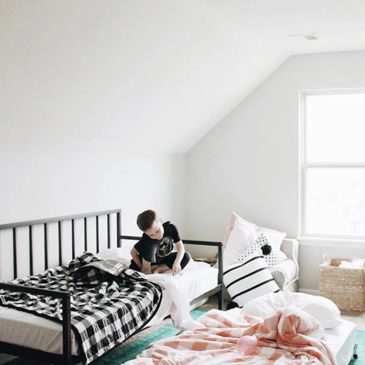 Kids Bunk Quilt & Sham - Black and White Buffalo Check