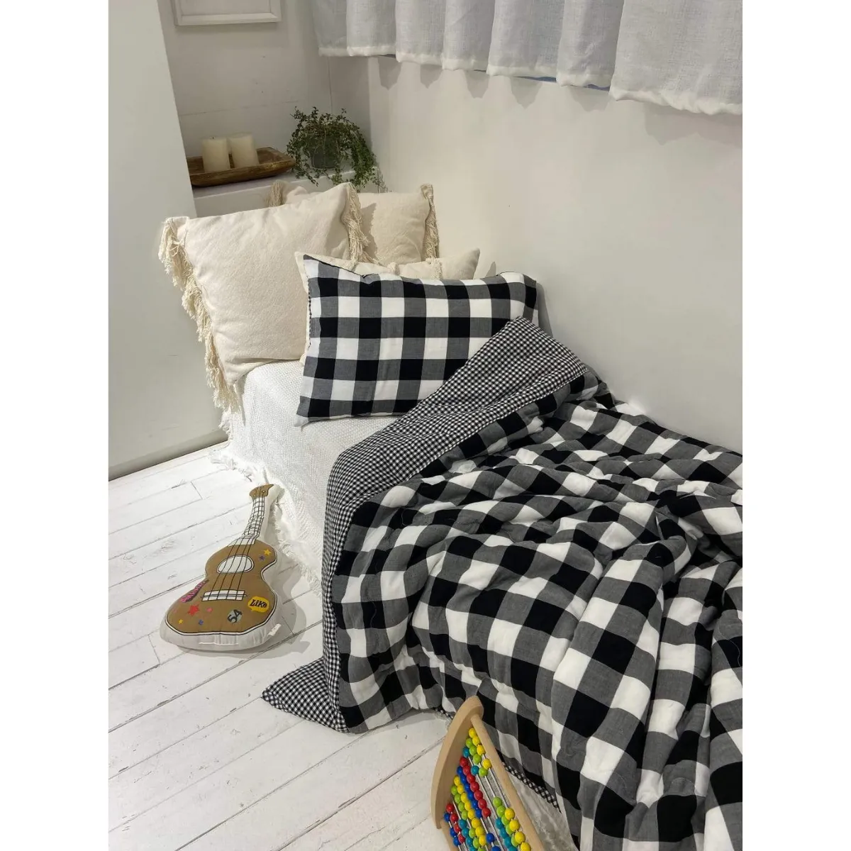 Kids Bunk Quilt & Sham - Black and White Buffalo Check