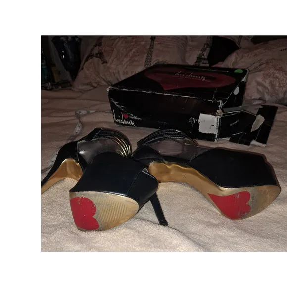 Luichiny Gorgeous and sassy size 8 with 7 inch stilletos