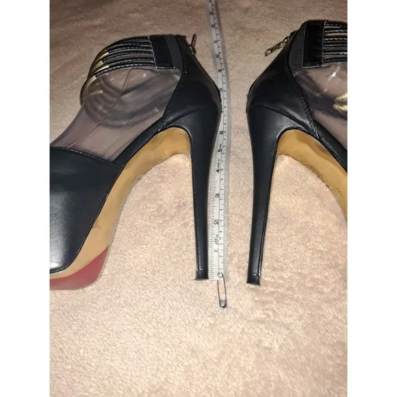 Luichiny Gorgeous and sassy size 8 with 7 inch stilletos