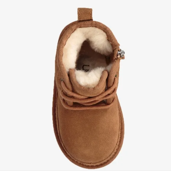 New UGG Neumel II Chukka Boot - Toddler / Little Kid - Chestnut US 9, No Box