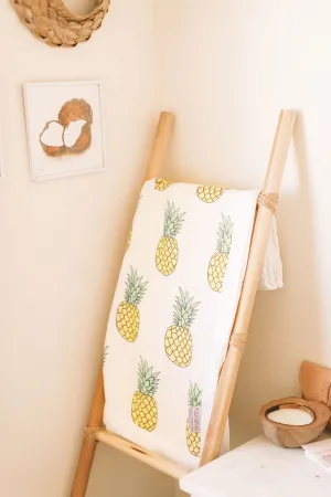 Pineapple Keiki Lounger