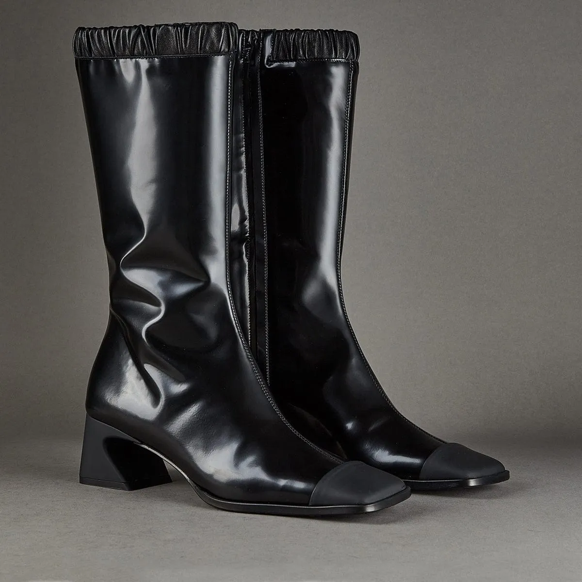 Raz 6458 Black