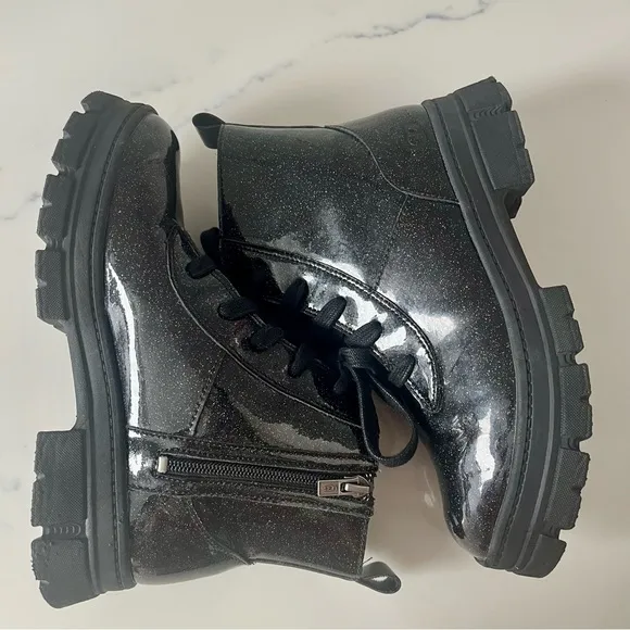 UGG Kids Big Girl 4 Ashton Glitter Sparkle Boots Lace Up Black