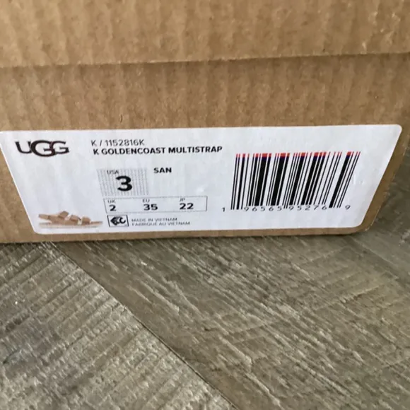 UGG Kids' GoldenCoast Slingback Sandal, size 3