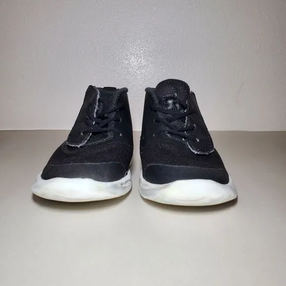 Ugg Seaway Chukka Lace Up Shoe Size 12 Boys