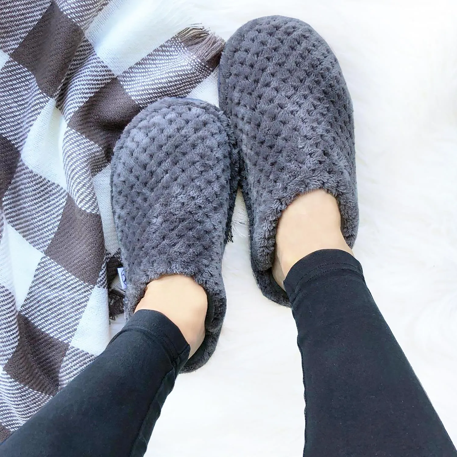 Women's Naot Unwind Grey Fleece