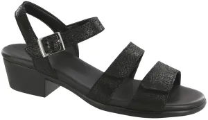 Women's Savanna Heel Strap Sandal in Web Black